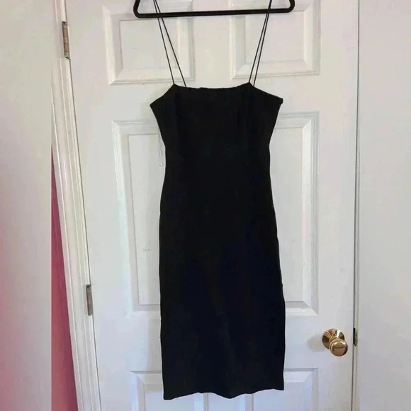 Dee Elly Women’s Medium Black Dress - Picture 1 of 7